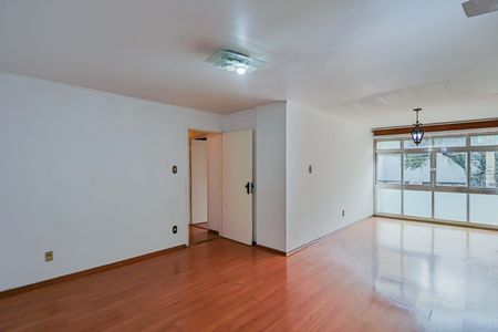 Apartamento para alugar com 130m², 3 quartos e 2 vagas Apartamento para alugar com 130m², 3 quartos e 2 vagasSala