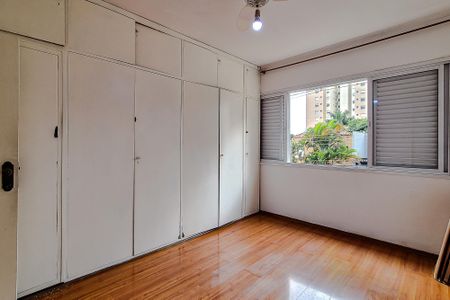 Apartamento à venda com 130m², 3 quartos e 2 vagasQuarto 3