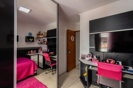 Casa à venda com 165m², 3 quartos e 2 vagasSuíte 2