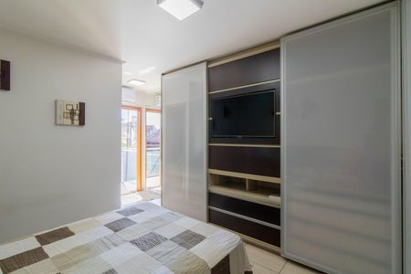 Casa à venda com 165m², 3 quartos e 2 vagasSuíte 1