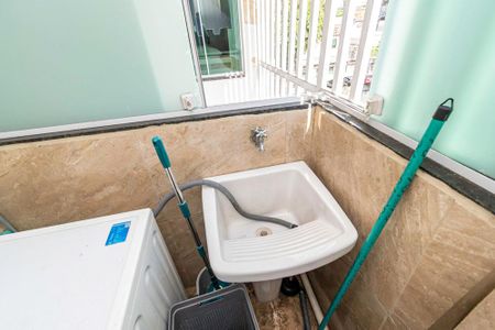 Apartamento para alugar com 100m², 2 quartos e sem vaga Apartamento para alugar com 100m², 2 quartos e sem vagaÁrea de Serviço