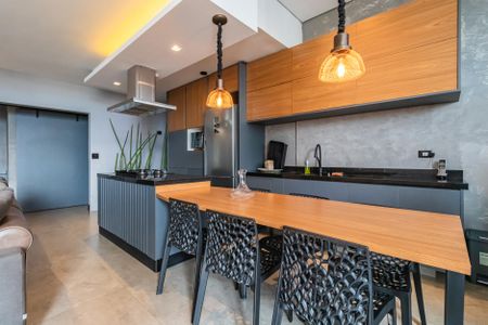 Sala/Cozinha de apartamento para alugar com 2 quartos, 125m² em Alphaville Industrial, Barueri