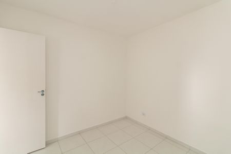 Quarto 1 de apartamento para alugar com 2 quartos, 42m² em Jardim Soares, São Paulo