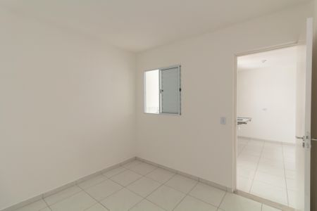 Quarto 1 de apartamento para alugar com 2 quartos, 42m² em Jardim Soares, São Paulo