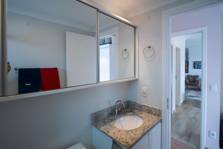 Apartamento à venda com 82m², 2 quartos e 2 vagasBanheiro Suíte