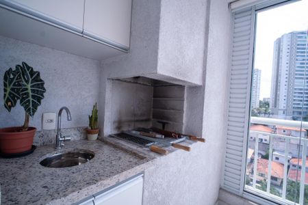 Apartamento à venda com 82m², 2 quartos e 2 vagasChurrasqueira