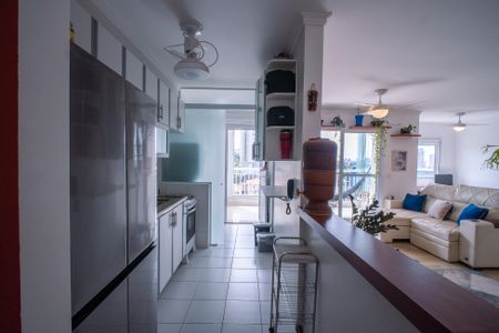 Apartamento à venda com 82m², 2 quartos e 2 vagasCozinha