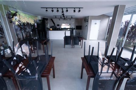 Apartamento à venda com 82m², 2 quartos e 2 vagasÁrea comum - Churrasqueira