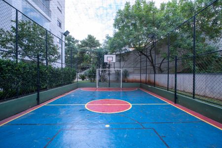 Apartamento à venda com 82m², 2 quartos e 2 vagasÁrea comum - Quadra