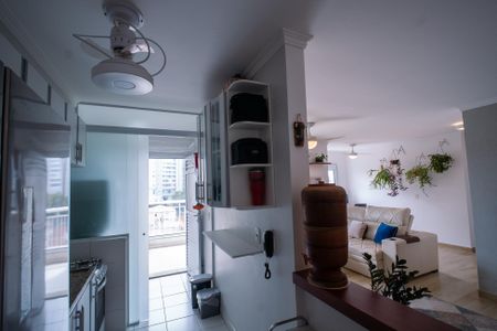 Apartamento à venda com 82m², 2 quartos e 2 vagasCozinha