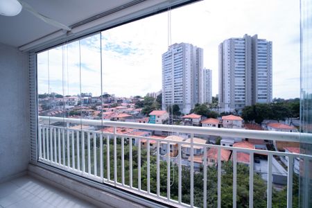 Apartamento à venda com 82m², 2 quartos e 2 vagasVaranda