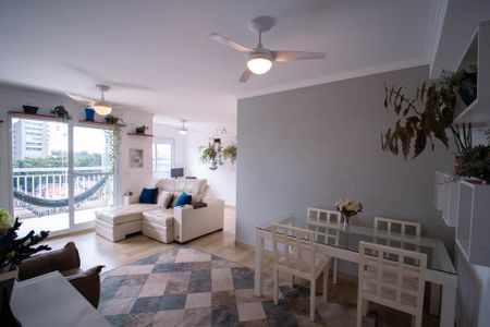 Apartamento à venda com 82m², 2 quartos e 2 vagasSala