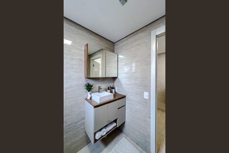 Banheiro de apartamento à venda com 1 quarto, 34m² em Canindé, São Paulo