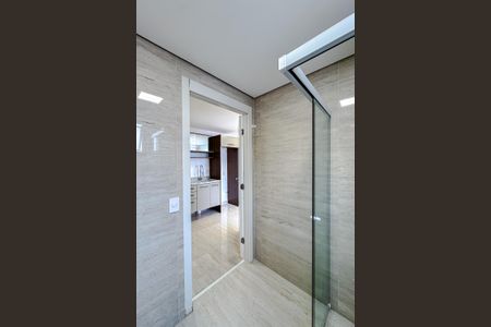 Banheiro de apartamento à venda com 1 quarto, 34m² em Canindé, São Paulo