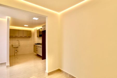 Apartamento à venda com 34m², 1 quarto e sem vaga Apartamento à venda com 34m², 1 quarto e sem vagaSala de Jantar