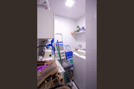 Casa para alugar com 60m², 2 quartos e 2 vagasÁrea de Serviço