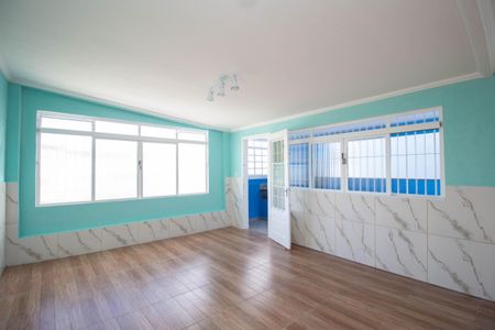 Sala de casa para alugar com 2 quartos, 163m² em Moinho Velho, São Paulo