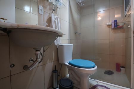 Casa de condomínio à venda com 134m², 3 quartos e 2 vagasBanheiroBanheiro suíte suíte