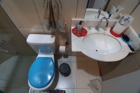 Casa de condomínio à venda com 134m², 3 quartos e 2 vagasBanheiro Social