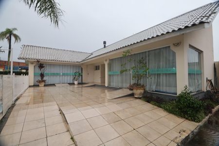 Casa de condomínio à venda com 134m², 3 quartos e 2 vagasÁrea comum - Salão de festas