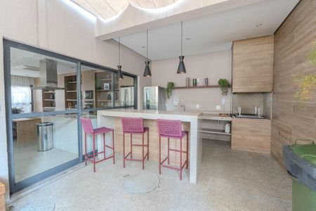 Apartamento para alugar com 37m², 2 quartos e sem vagaÁrea comum - Churrasqueira