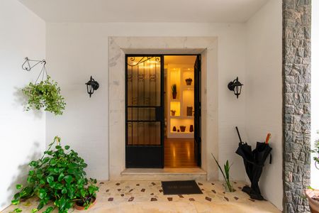 Casa à venda com 300m², 5 quartos e 4 vagasHall de entrada