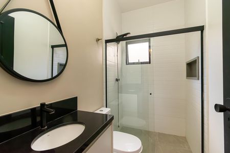 Casa à venda com 300m², 5 quartos e 4 vagasBanheiro 3