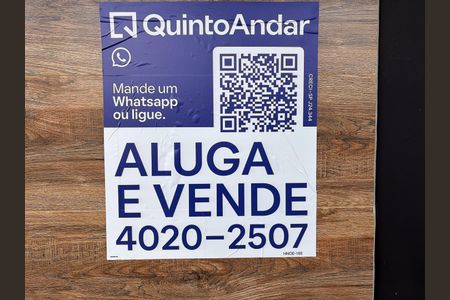 Casa à venda com 300m², 5 quartos e 4 vagasPlaca instalada