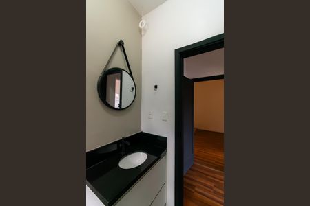 Casa à venda com 300m², 5 quartos e 4 vagasBanheiro da Suíte 1