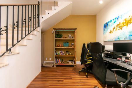Casa à venda com 300m², 5 quartos e 4 vagasEscritório