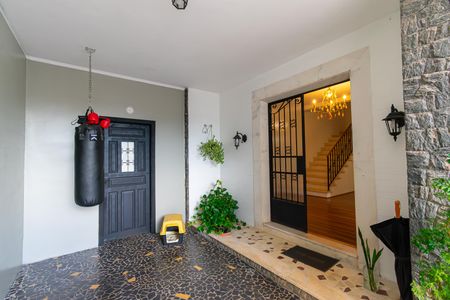 Casa à venda com 300m², 5 quartos e 4 vagasHall de entrada