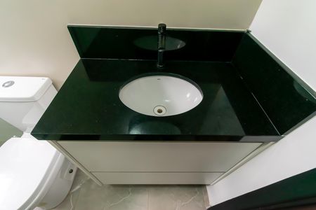 Casa à venda com 300m², 5 quartos e 4 vagasBanheiro da Suíte 1