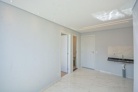 Apartamento para alugar com 34m², 2 quartos e sem vagaSala