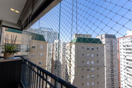 Apartamento à venda com 82m², 2 quartos e 2 vagas Apartamento à venda com 82m², 2 quartos e 2 vagasVaranda