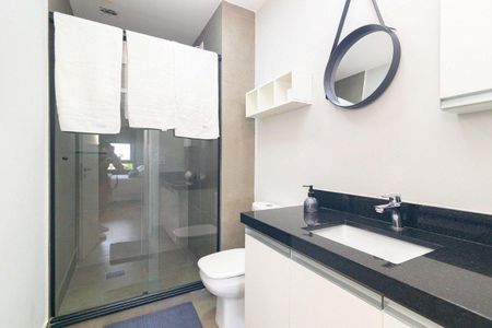 Banheiro  de apartamento para alugar com 1 quarto, 35m² em Teresópolis, Porto Alegre