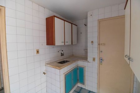 Apartamento à venda com 69m², 2 quartos e sem vaga Apartamento à venda com 69m², 2 quartos e sem vagaCozinha e Área de Serviço