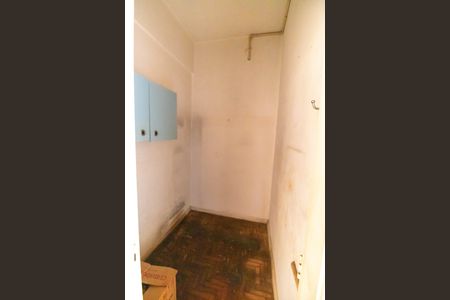 Apartamento à venda com 69m², 2 quartos e sem vaga Apartamento à venda com 69m², 2 quartos e sem vagaQuarto de Serviço