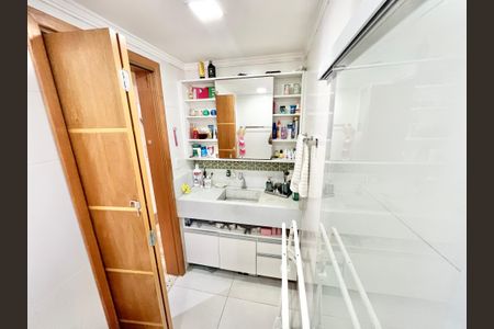 Apartamento à venda com 67m², 3 quartos e 1 vagaBanheiro