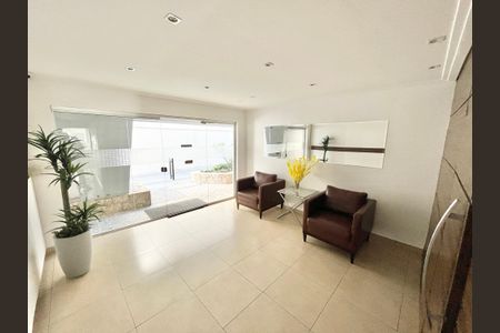 Apartamento à venda com 67m², 3 quartos e 1 vagaHall de entrada