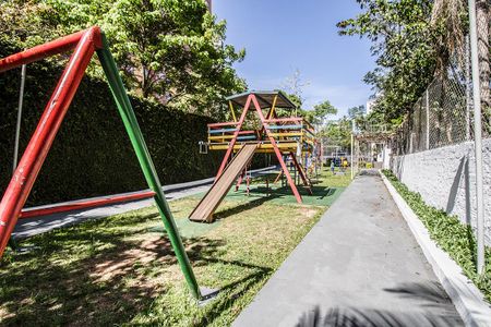 Apartamento à venda com 47m², 2 quartos e 1 vagaplay ground_2
