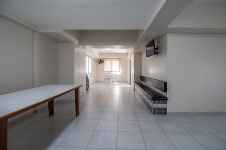 Apartamento à venda com 47m², 2 quartos e 1 vagasalão de festas_3