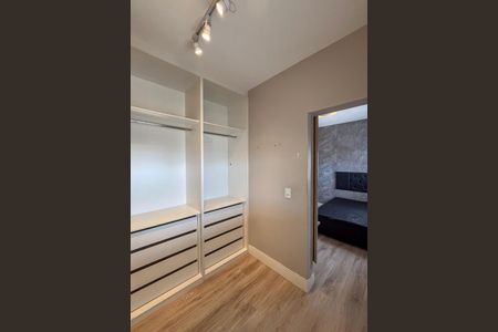 Apartamento para alugar com 68m², 1 quarto e 1 vagaCloset da suíte