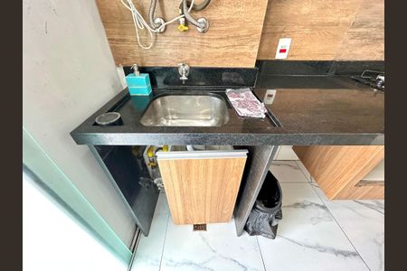 Apartamento para alugar com 55m², 2 quartos e 1 vagaÁrea de Serviço