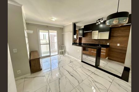 Sala de apartamento para alugar com 2 quartos, 55m² em Jardim Flor da Montanha, Guarulhos