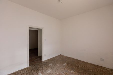 Casa à venda com 300m², 4 quartos e 2 vagas