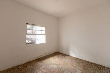 Casa à venda com 300m², 4 quartos e 2 vagas