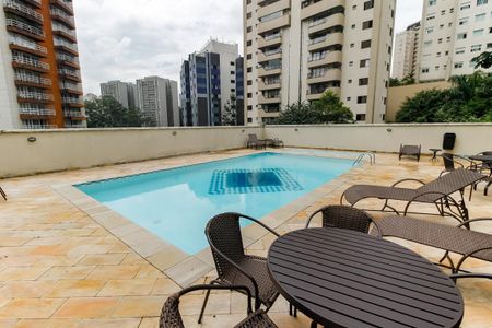 Apartamento para alugar com 90m², 3 quartos e 2 vagasÁrea comum - Piscina