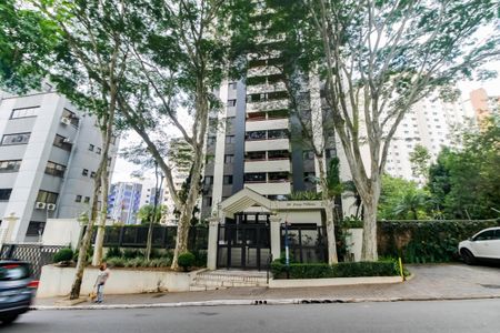 Apartamento para alugar com 90m², 3 quartos e 2 vagasFachada e portaria