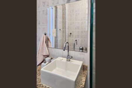 Apartamento para alugar com 38m², 1 quarto e sem vaga Apartamento para alugar com 38m², 1 quarto e sem vagaBanheiro