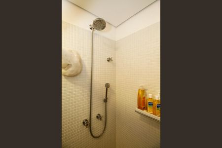 Apartamento à venda com 90m², 2 quartos e 2 vagasBanheiro da Suíte 2